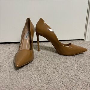 Steve Madden Camel Patent Pointed-Toe Stiletto Pumps